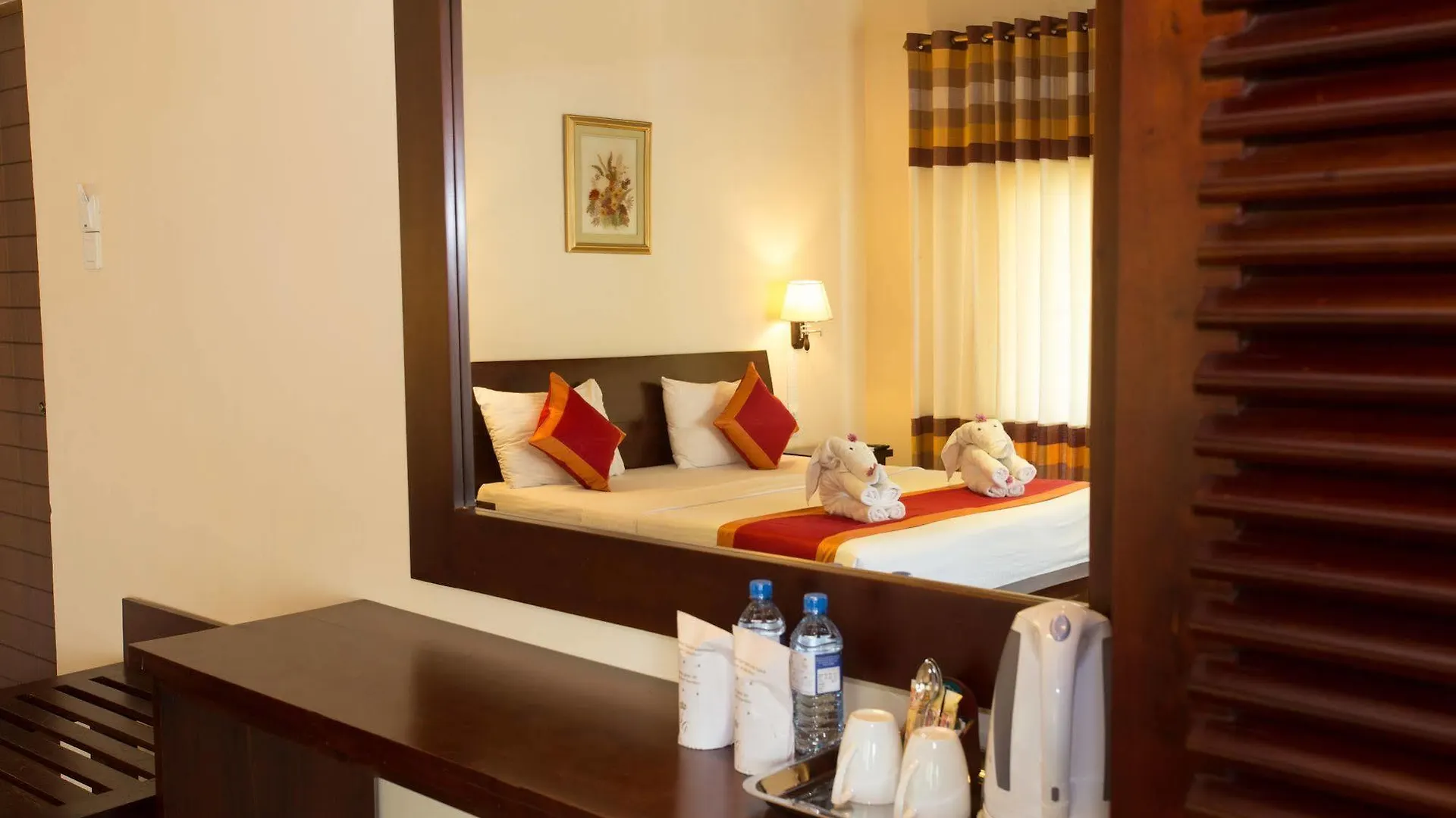 Serene Grand Hotel Kandy