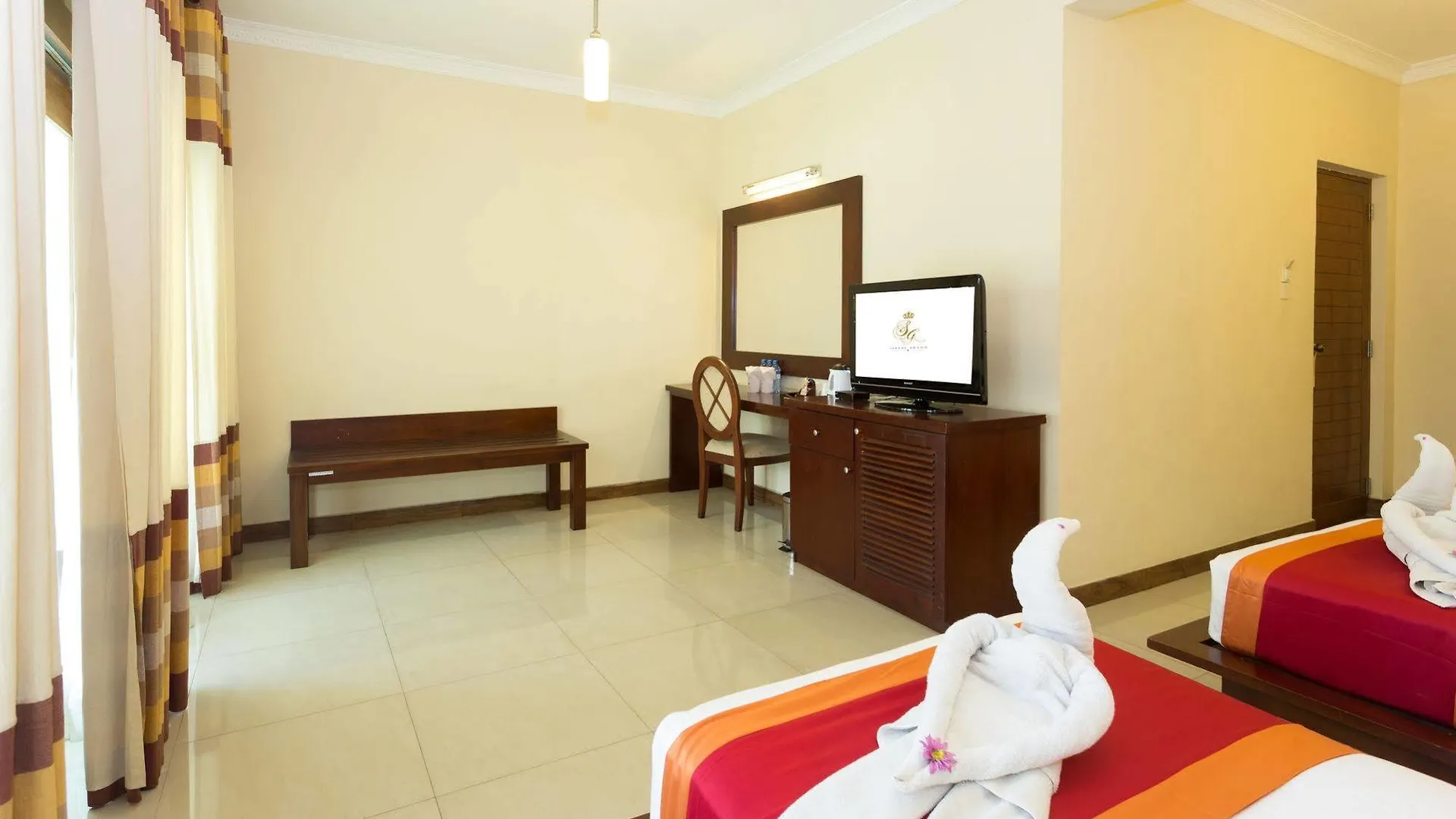 Serene Grand Hotel Kandy